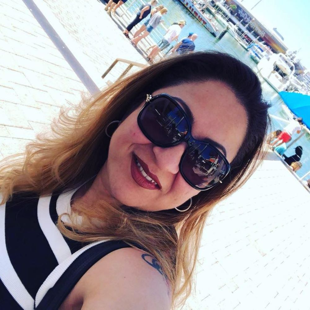 Meet your Posher, Yolanda